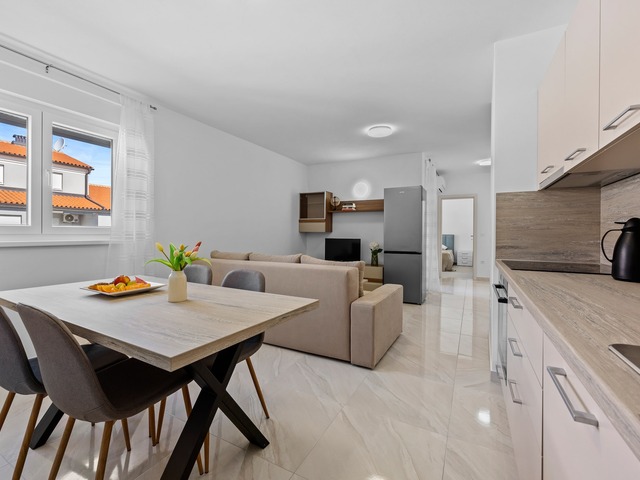 Peroj Living 2